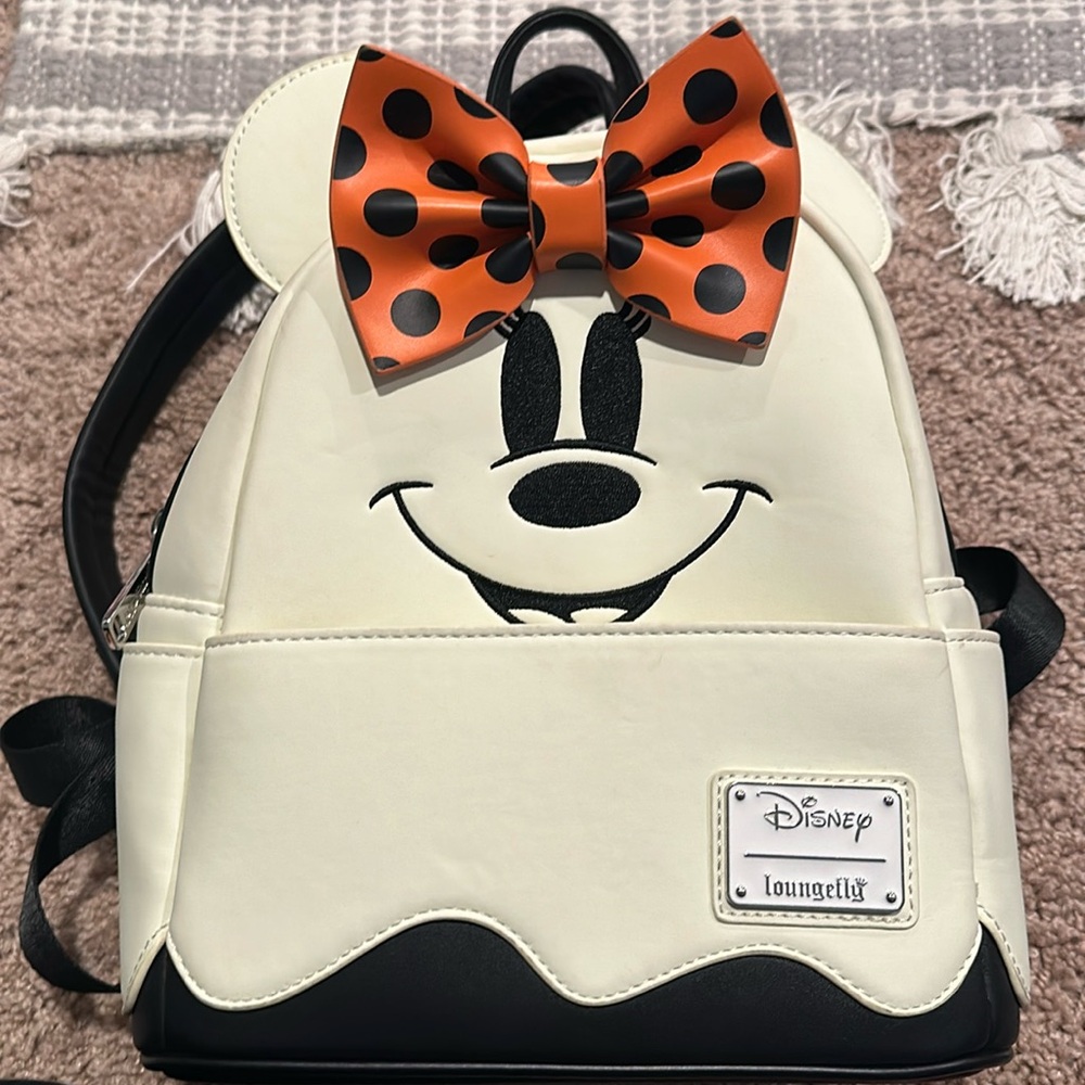 Lounglefy Minnie Mouse backpack in good condition.